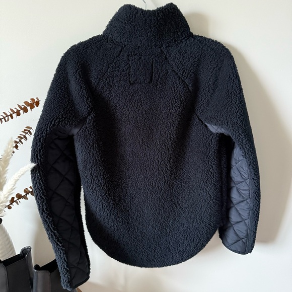 ABERCROMBIE • PULL OVER - Picture 4 of 4